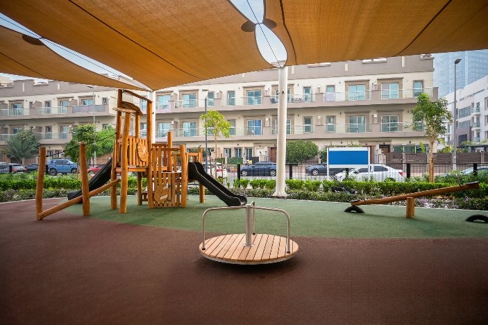 Play equipment at Community Park JVC and JCT, Dubai