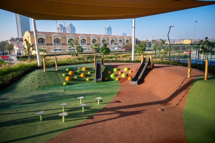 Play equipment at Community Park JVC and JCT, Dubai
